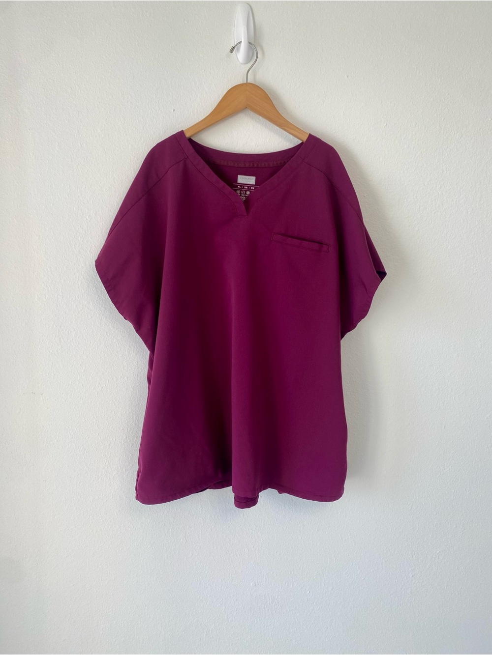 Cherokee COOLMAX Women’s Purple Scrub Top XL W/ Pockets